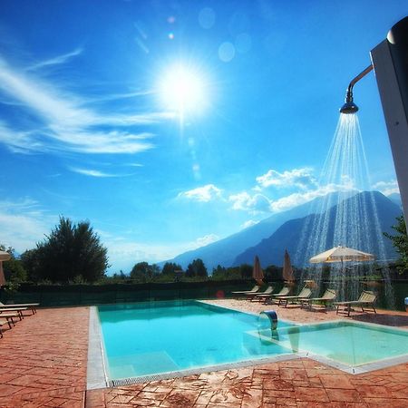 Agriturismo Alla Poncia Gravedona Exteriör bild