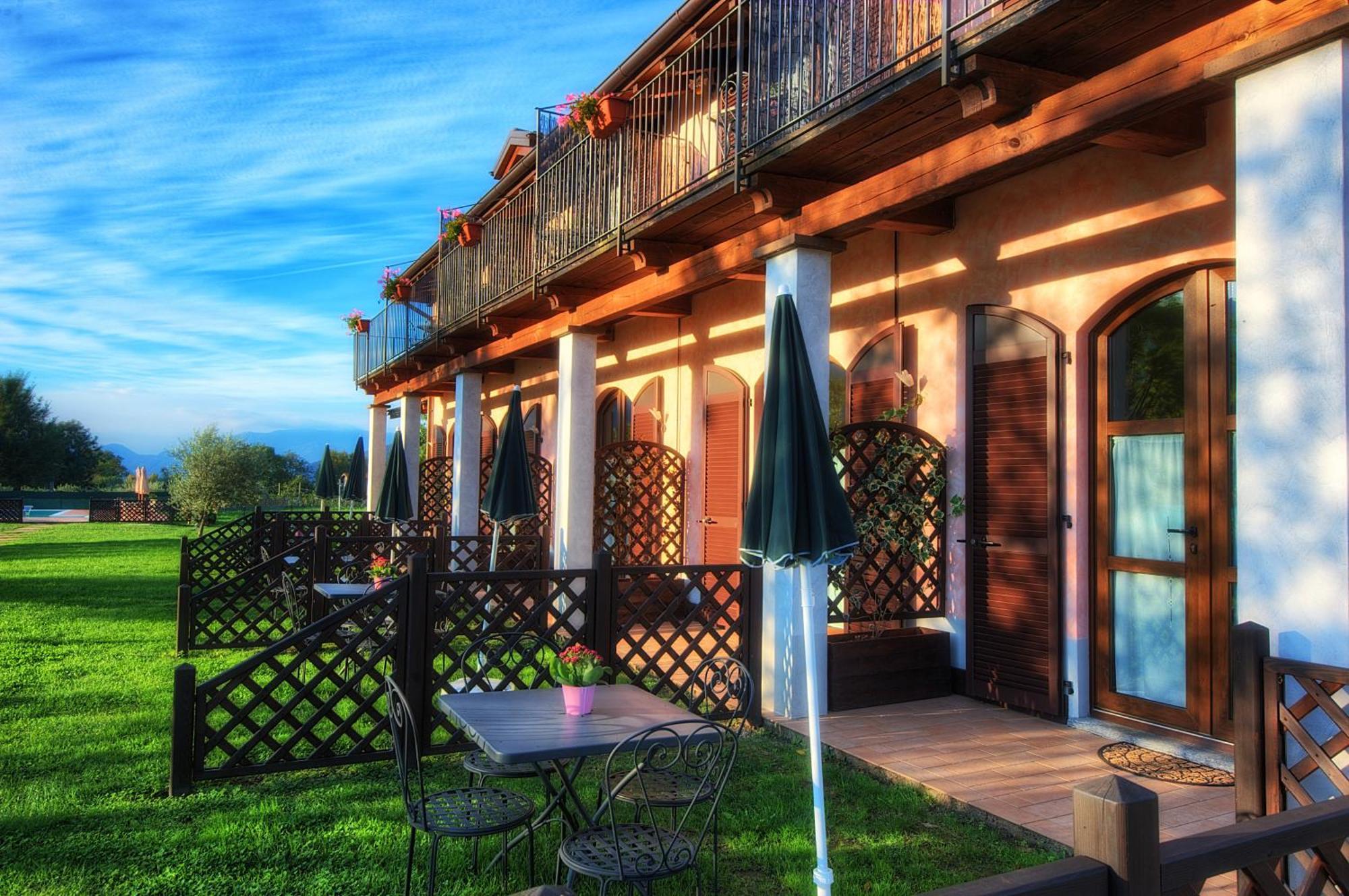 Agriturismo Alla Poncia Gravedona Exteriör bild