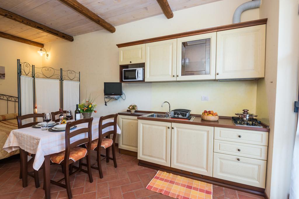 Agriturismo Alla Poncia Gravedona Rum bild